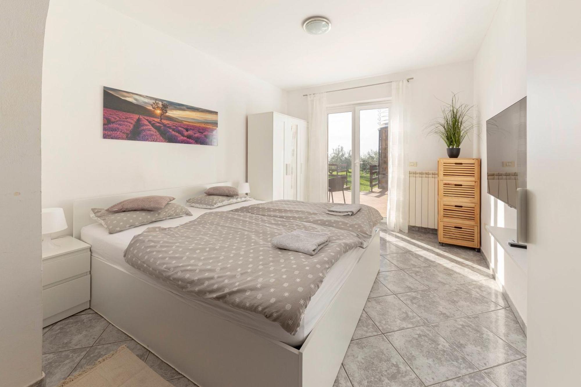 Apartments Souranded By Forest With Sea View Koper Exterior photo